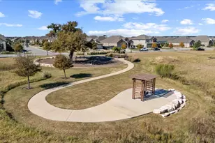 908 Knowles Dr, Hutto, TX 78634 - Photo 34