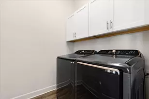 908 Knowles Dr, Hutto, TX 78634 - Photo 22