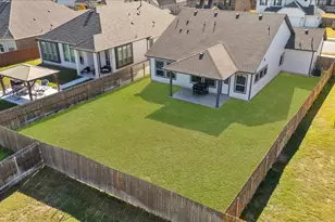 908 Knowles Dr, Hutto, TX 78634 - Photo 26