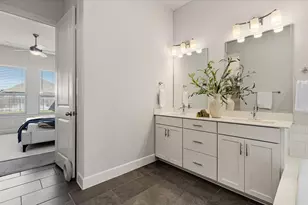 908 Knowles Dr, Hutto, TX 78634 - Photo 16