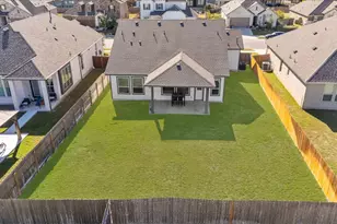908 Knowles Dr, Hutto, TX 78634 - Photo 28