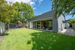 1107 Folts Ave, Austin, TX 78704 - Photo 32