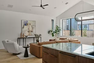 2305 Westoak Dr, Austin, TX 78704 - Photo 8