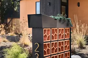 2305 Westoak Dr, Austin, TX 78704 - Photo 2