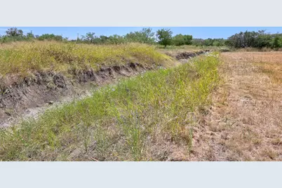 2062 Botts Drive, Salado, TX 76571 - Photo 12