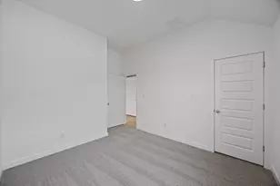 102 Divisadero Dr, Hutto, TX 78634 - Photo 24