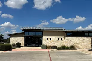 1020 Birchbrooke Dr, Leander, TX 78641 - Photo 32