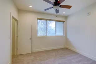604 N Bluff Dr, Austin, TX 78745 - Photo 28