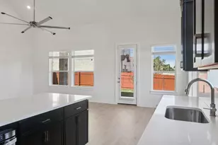 1512 Cardinal Ln, Round Rock, TX 78681 - Photo 18