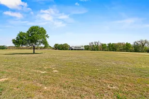 1680 Co Rd 302, Rockdale, TX 76567 - Photo 34
