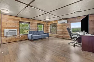 480 Grandpa Rd, Lockhart, TX 78644 - Photo 20