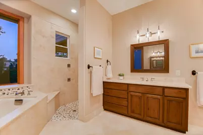 409 Venture Boulevard S, Point Venture, TX 78645 - Photo 14