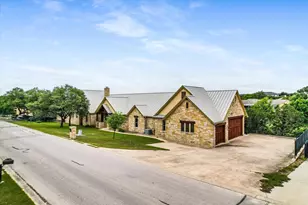 409 Venture Blvd S, Point Venture, TX 78645 - Photo 32