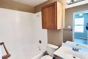 8814 Schick Rd, Austin, TX 78729 - Photo 34