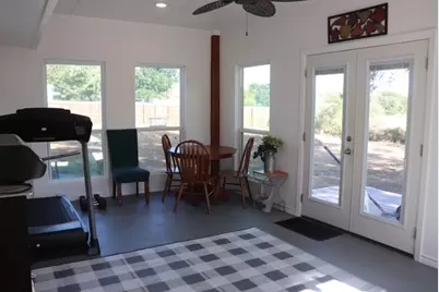 913 7th Street, Lexington, TX 78947 - Photo 18