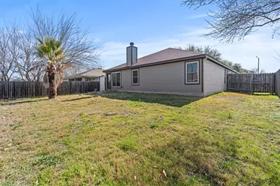 1156 Woodlands Drive, Kyle, TX 78640 - Photo 20