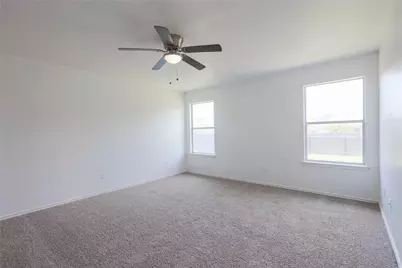 211 Phillips Street, Hutto, TX 78634 - Photo 10