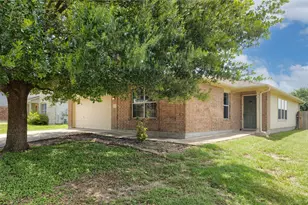 211 Phillips St, Hutto, TX 78634 - Photo 16