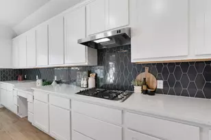 109 Wake Ln, Georgetown, TX 78633 - Photo 10