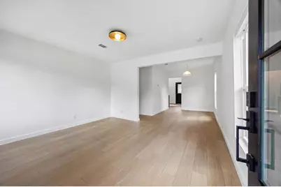 3013 E 14th 1/2 Street, Austin, TX 78702 - Photo 4