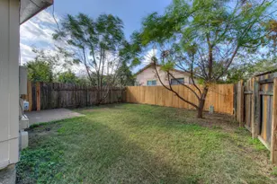 6906 Deep Cir, Austin, TX 78744 - Photo 2