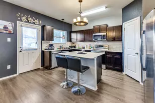 444 Major Lee Ln, Jarrell, TX 76537 - Photo 6