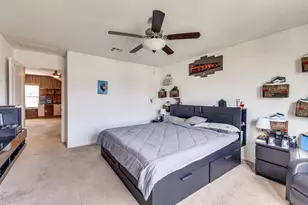 444 Major Lee Ln, Jarrell, TX 76537 - Photo 12