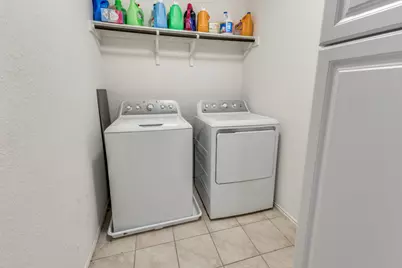 444 Major Lee Lane #14H, Jarrell, TX 76537 - Photo 20