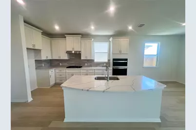 492 Young Street, Buda, TX 78610 - Photo 2