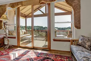 5300 Lookout Ridge Dr, Marble Falls, TX 78654 - Photo 20