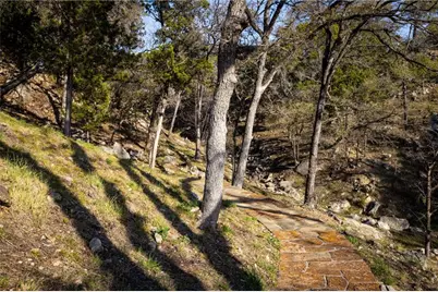 5300 Lookout Ridge Drive, Marble Falls, TX 78654 - Photo 38
