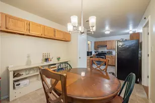 1910 S 13th St, Temple, TX 76504 - Photo 12