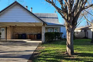 2209 Singletree Ave, Austin, TX 78727 - Photo 1