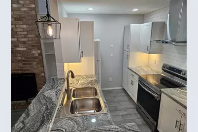 2209 Singletree Avenue #Unit  B, Austin, TX 78727 - Photo 8