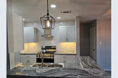 2209 Singletree Avenue #Unit  B, Austin, TX 78727 - Photo 6