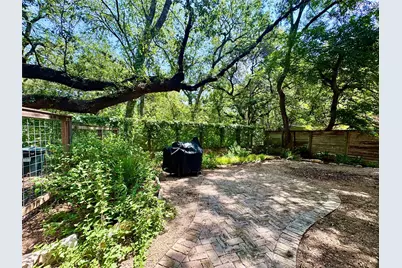702 W Gibson Street, Austin, TX 78704 - Photo 38
