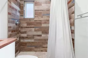702 W Gibson St, Austin, TX 78704 - Photo 22