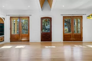 702 W Gibson St, Austin, TX 78704 - Photo 8
