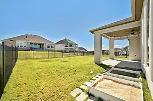 2124 Bel Paese Bnd, Leander, TX 78641 - Photo 28