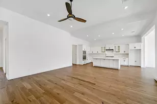 2124 Bel Paese Bnd, Leander, TX 78641 - Photo 6