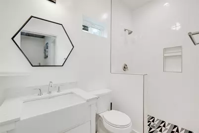 2801 Cedarview #B Drive, Austin, TX 78704 - Photo 8