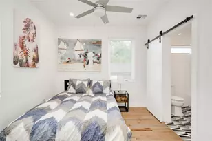 2801 Cedarview Dr, Austin, TX 78704 - Photo 4