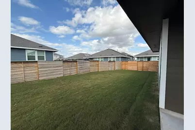 290 Gresham, Kyle, TX 78640 - Photo 34