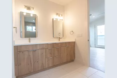 1301 Minnie Drive, Austin, TX 78732 - Photo 20