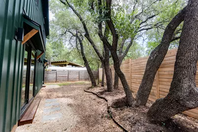 1301 Minnie Drive, Austin, TX 78732 - Photo 22