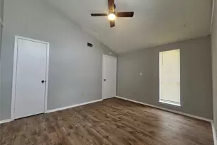 4908 Barkbridge Trail, Austin, TX 78744 - Photo 16