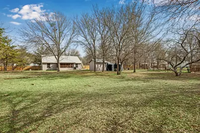 114 Upola Court, Bastrop, TX 78602 - Photo 34