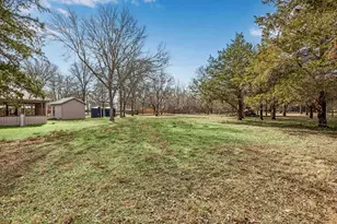 114 Upola Ct, Bastrop, TX 78602 - Photo 34