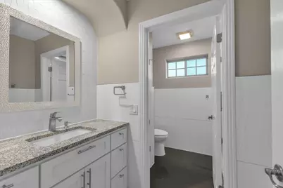 11558 Spicewood Parkway #18, Austin, TX 78750 - Photo 26