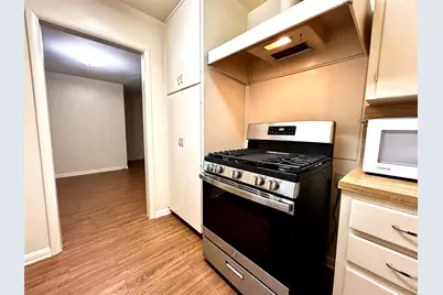 607 Bellevue Place #A, Austin, TX 78705 - Photo 26
